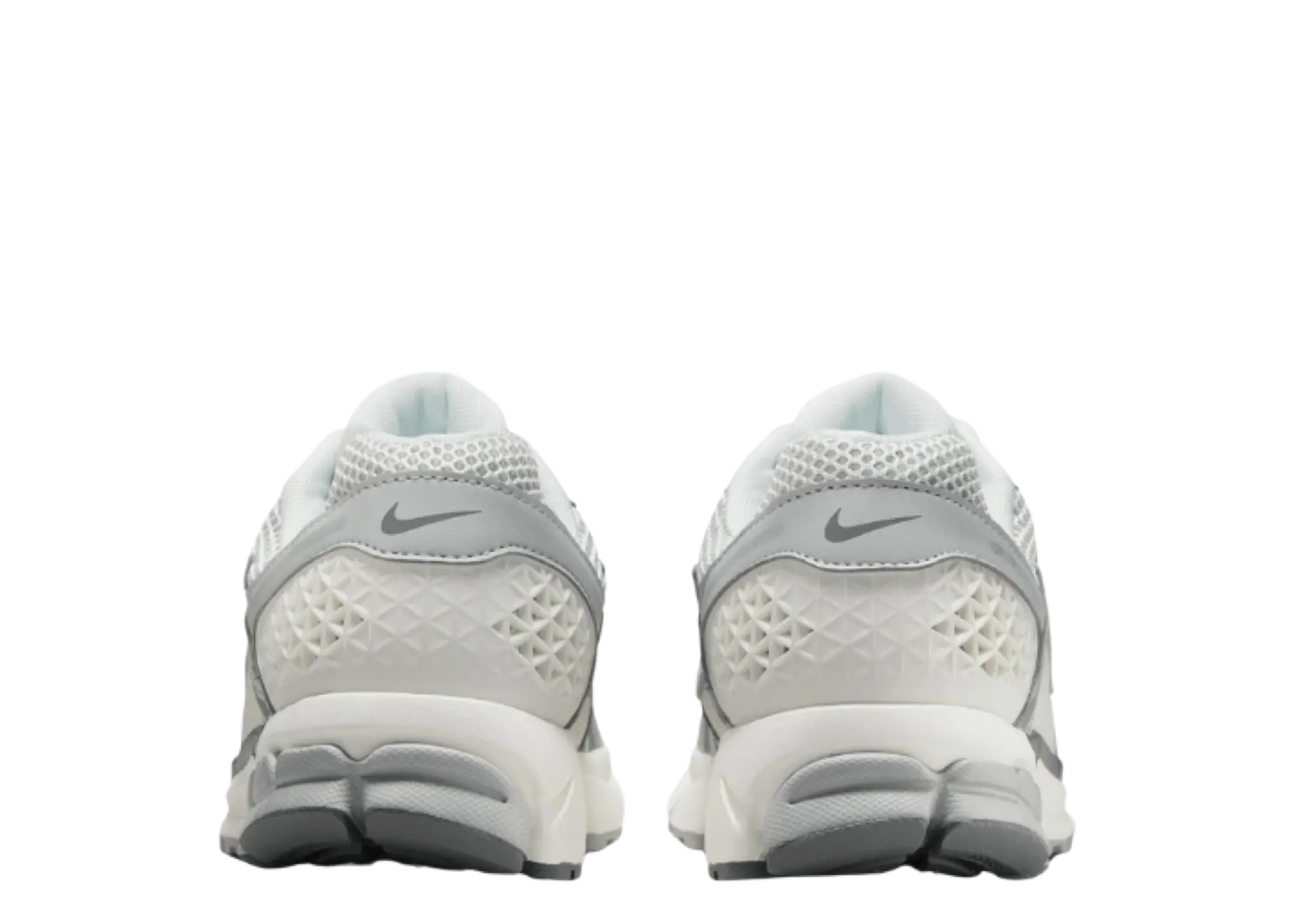 Nike Zoom Vomero 5 Metallic Silver - photo 3
