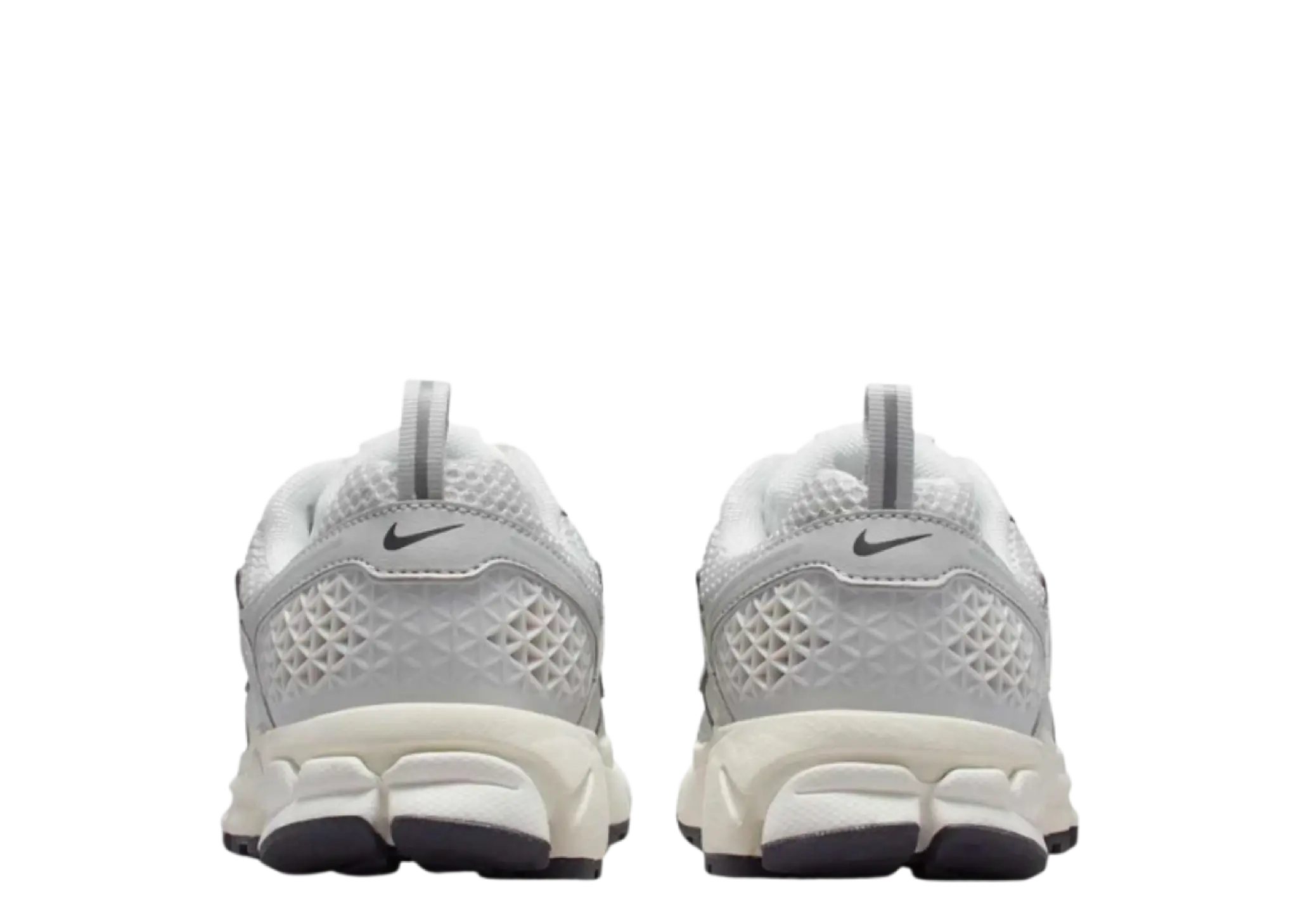 Nike Zoom Vomero 5 Photon Dust Chrome (Grade School) - photo 3