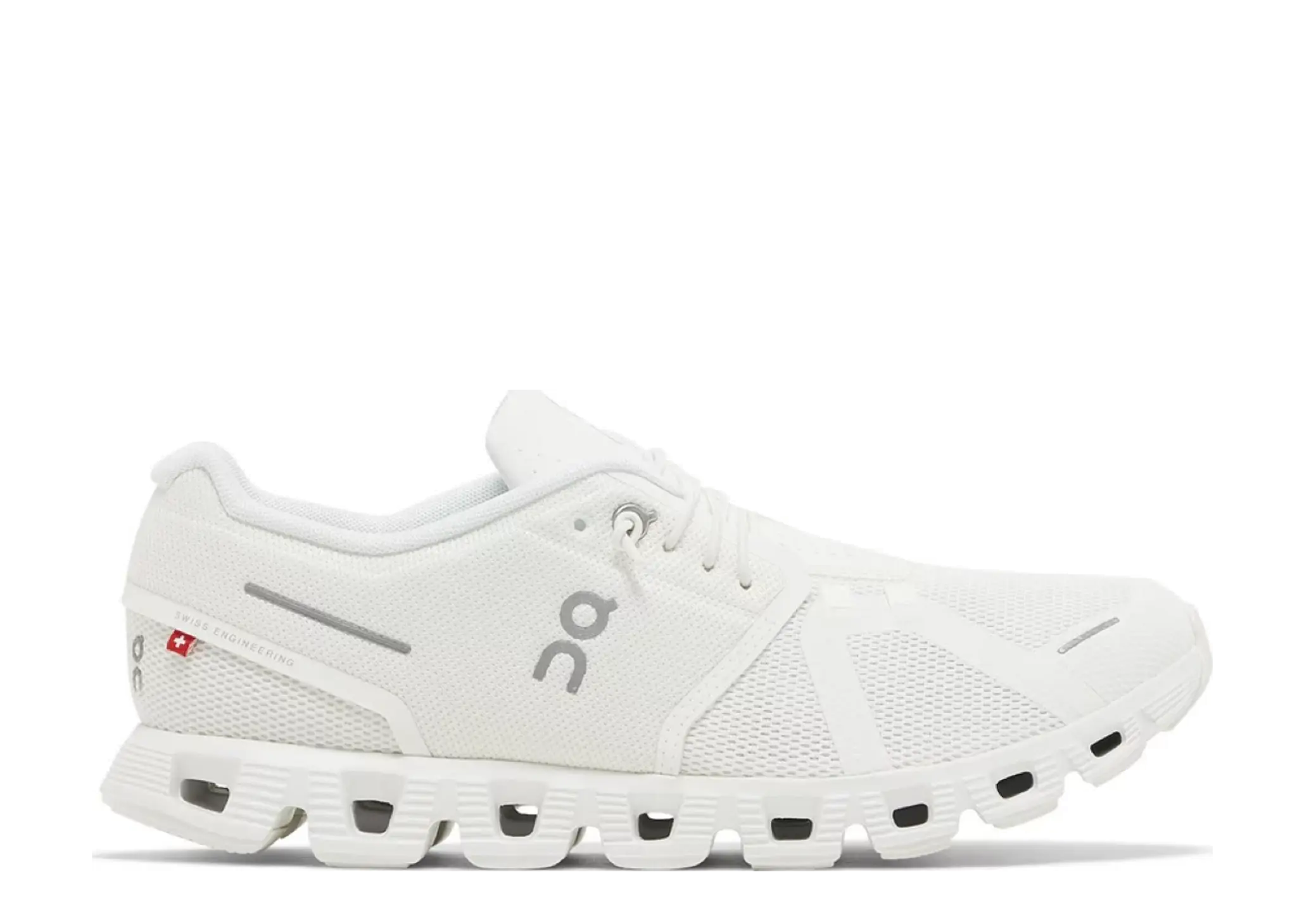 On Running Cloud 5 Undyed White