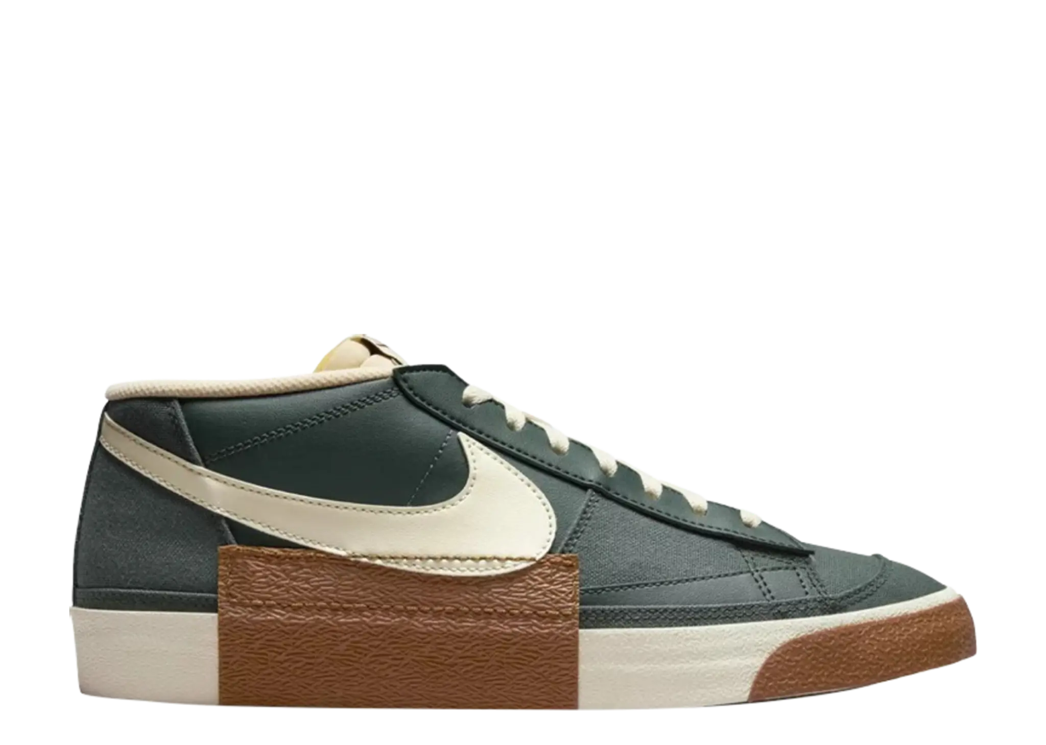 Nike Blazer Low Pro Club Notebook Doodle Pack