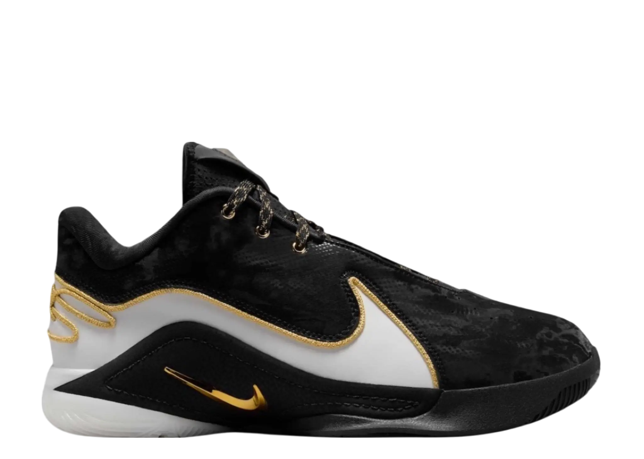 Nike LeBron 22 Mogul