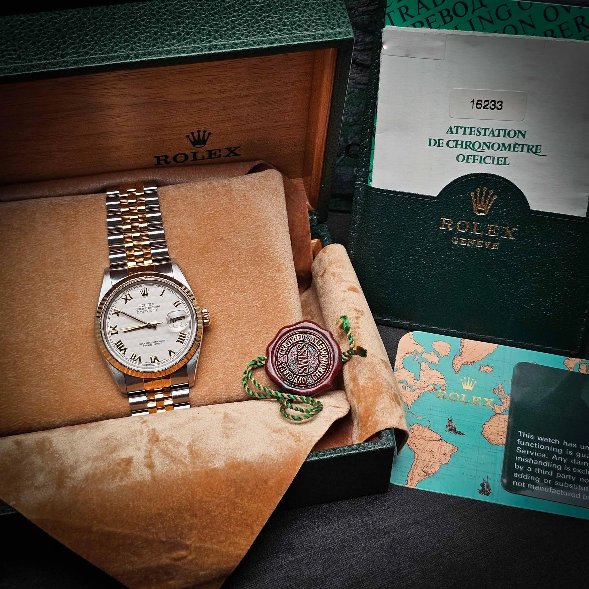 Rolex Datejust Two Tone Pyramid Dial 36mm Ref: 16233 - photo 6