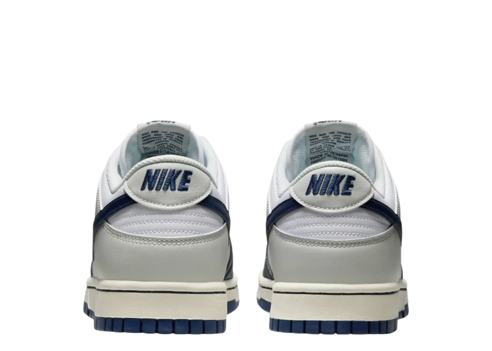 Nike Dunk Low New York Yankees - photo 3