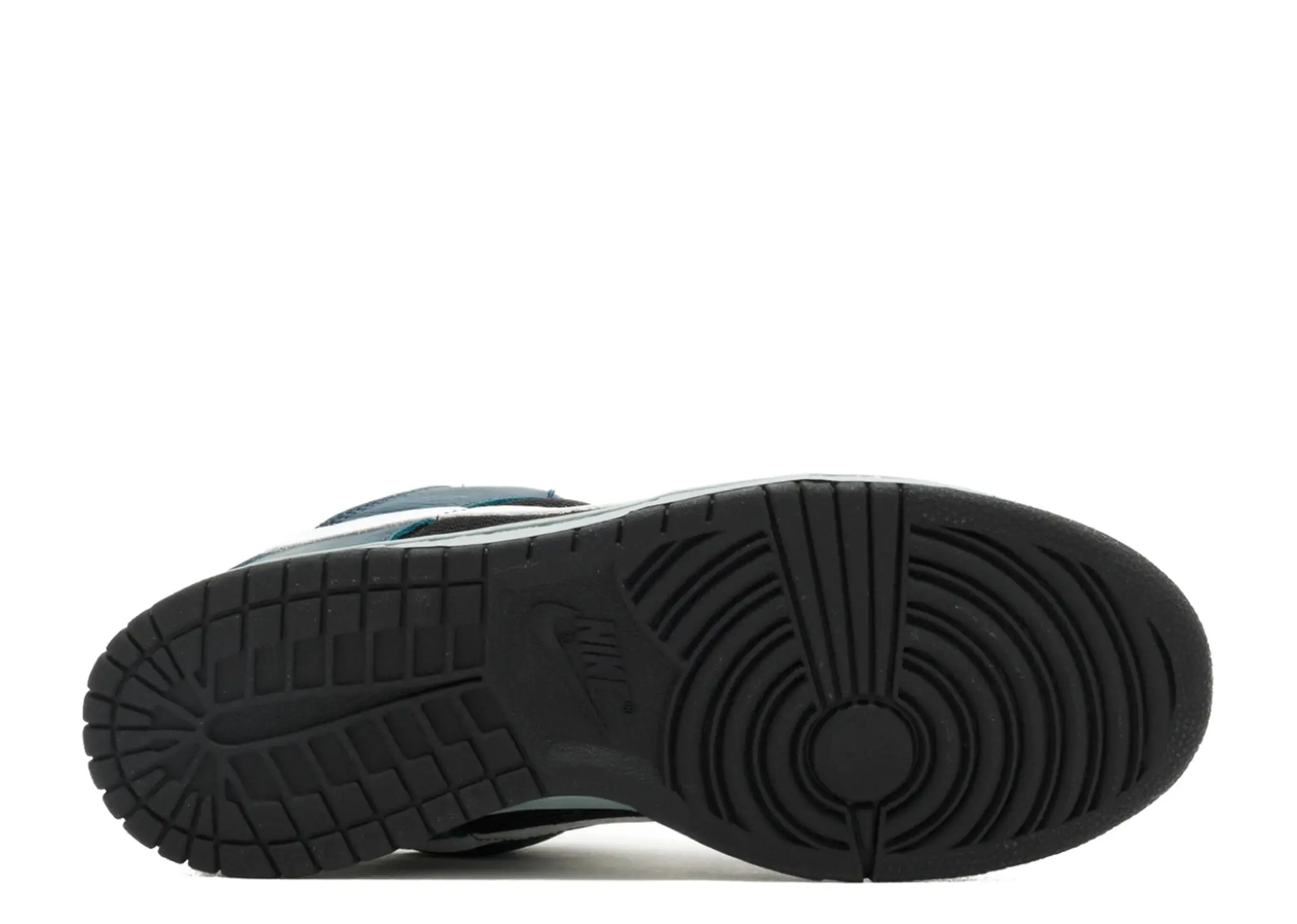 Nike Dunk Low Pro SB Futura - photo 4