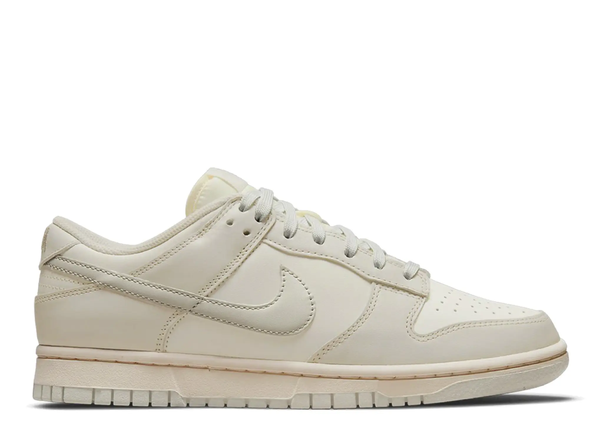 Nike Dunk Low Light Bone (Women's)