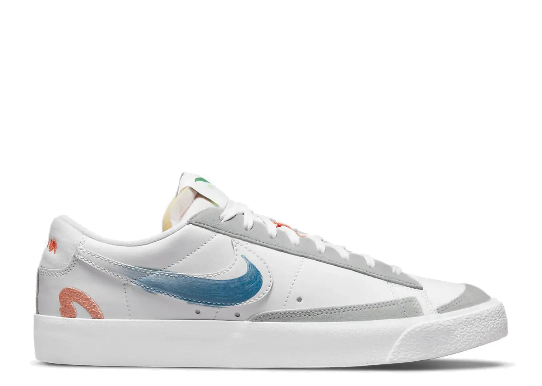 Nike Blazer Low '77 Flyleather Mayumi Yamase White