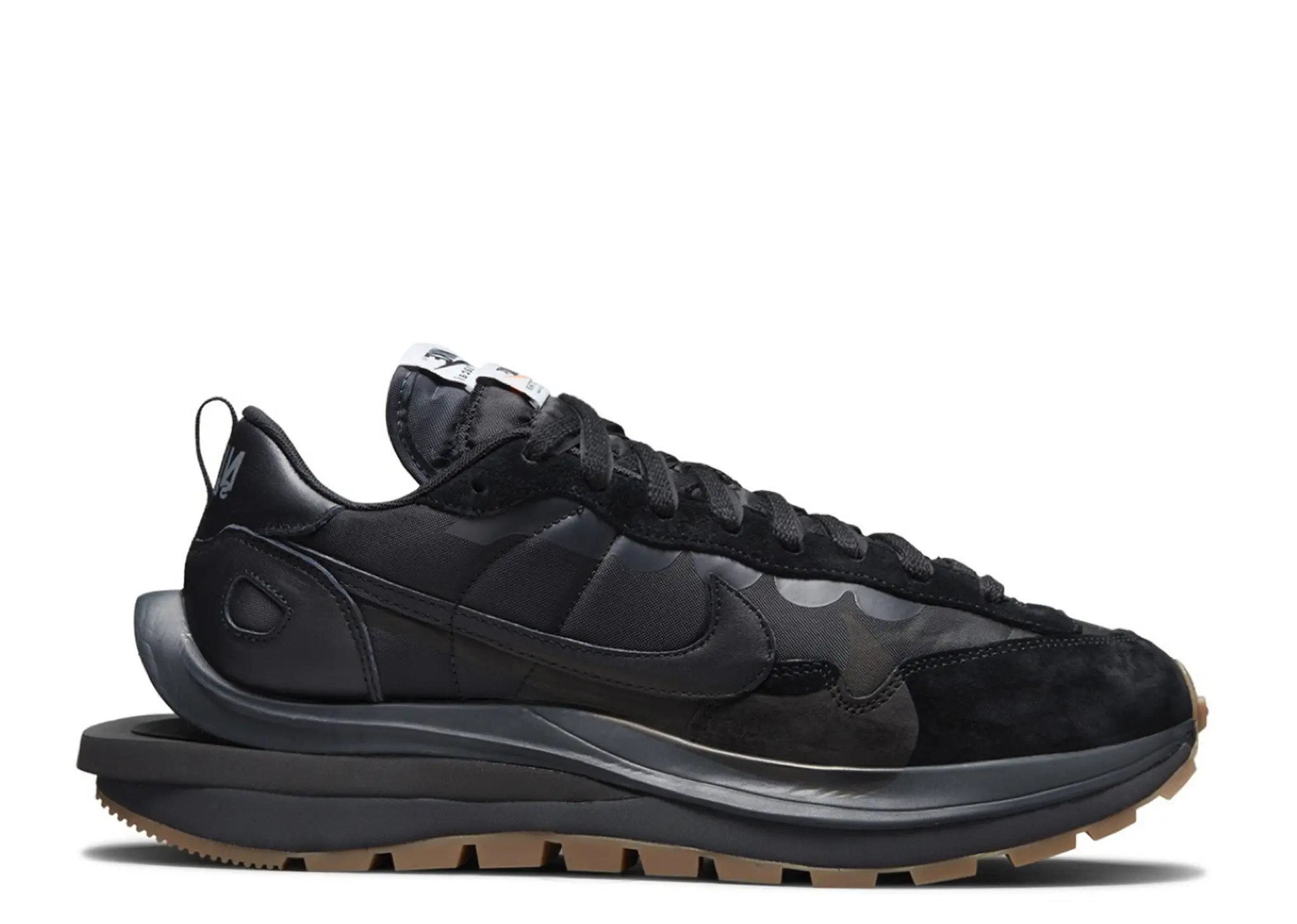 Nike Vaporwaffle sacai Black Gum
