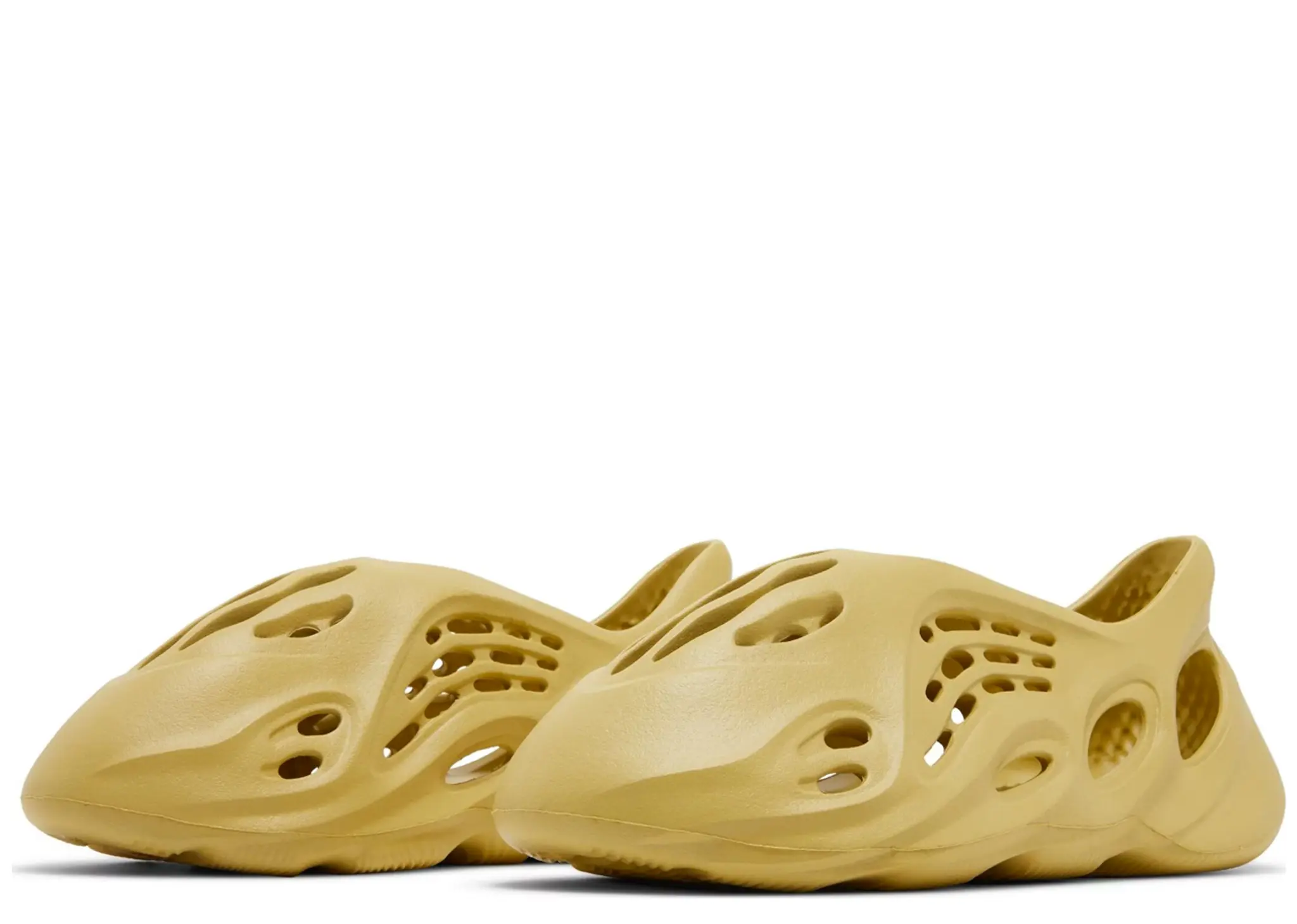 Yeezy Foam RNNR Sulfur - photo 2