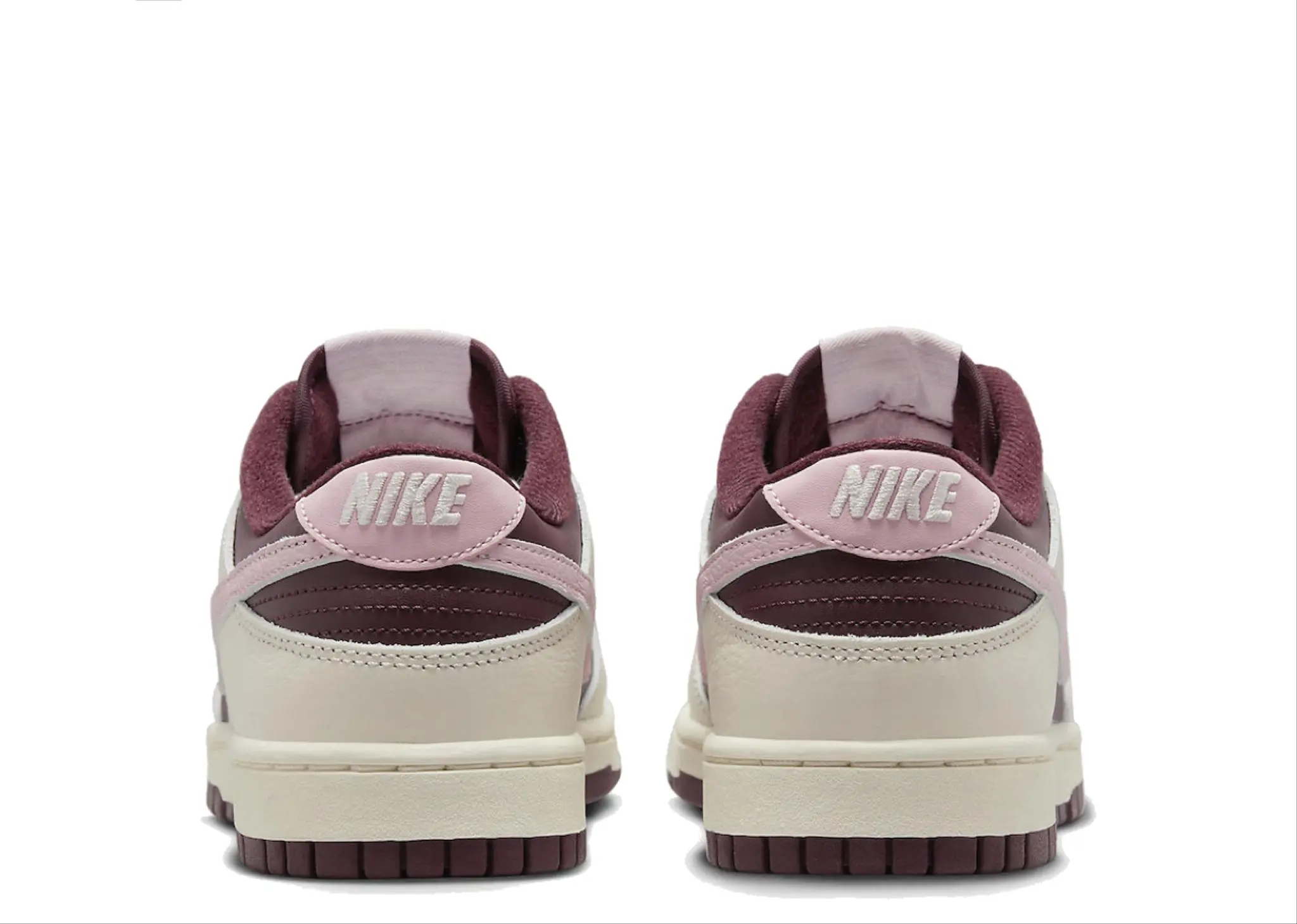 Nike Dunk Low Retro PRM Valentine's Day (2023) - photo 3