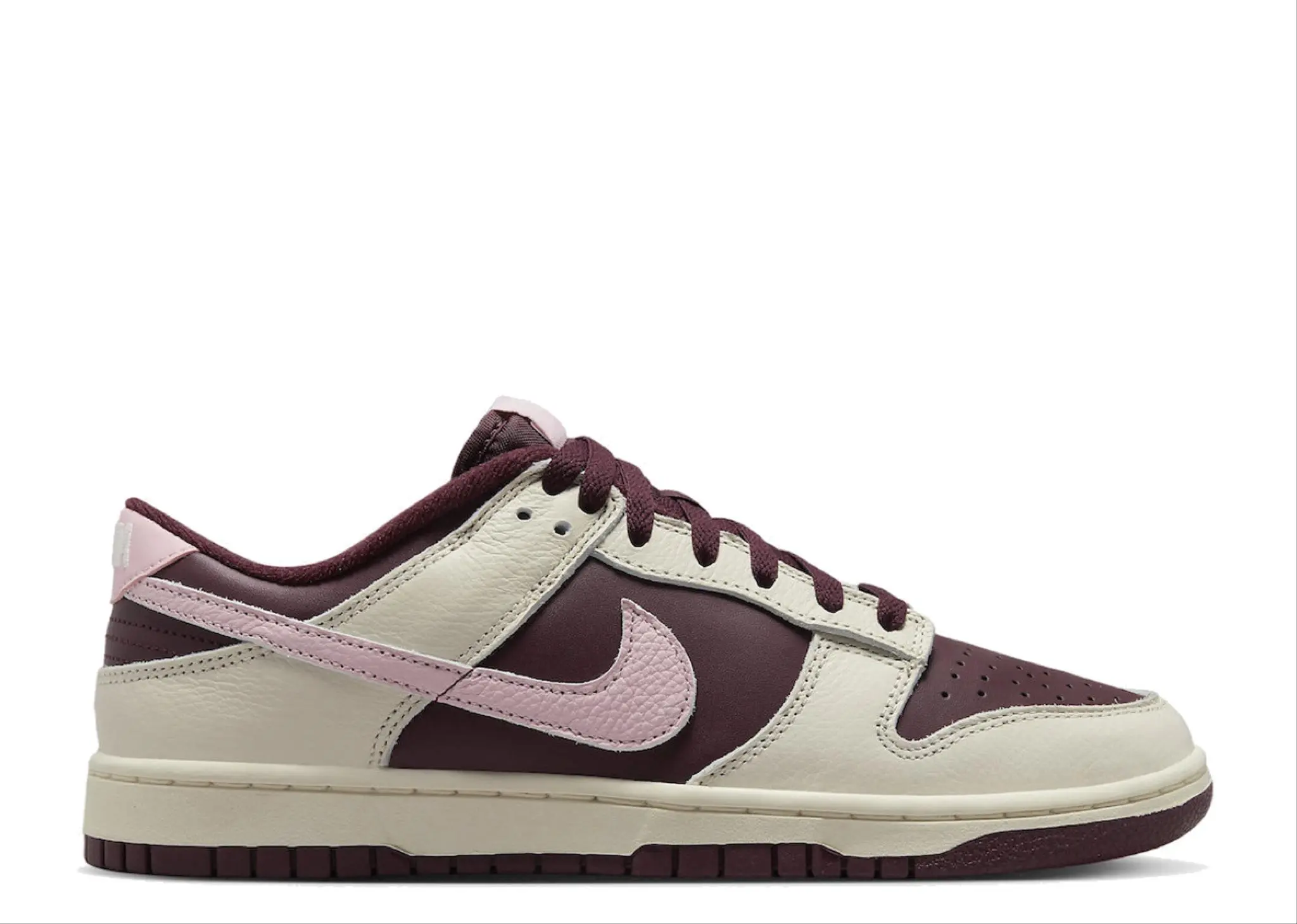Nike Dunk Low Retro PRM Valentine's Day (2023)