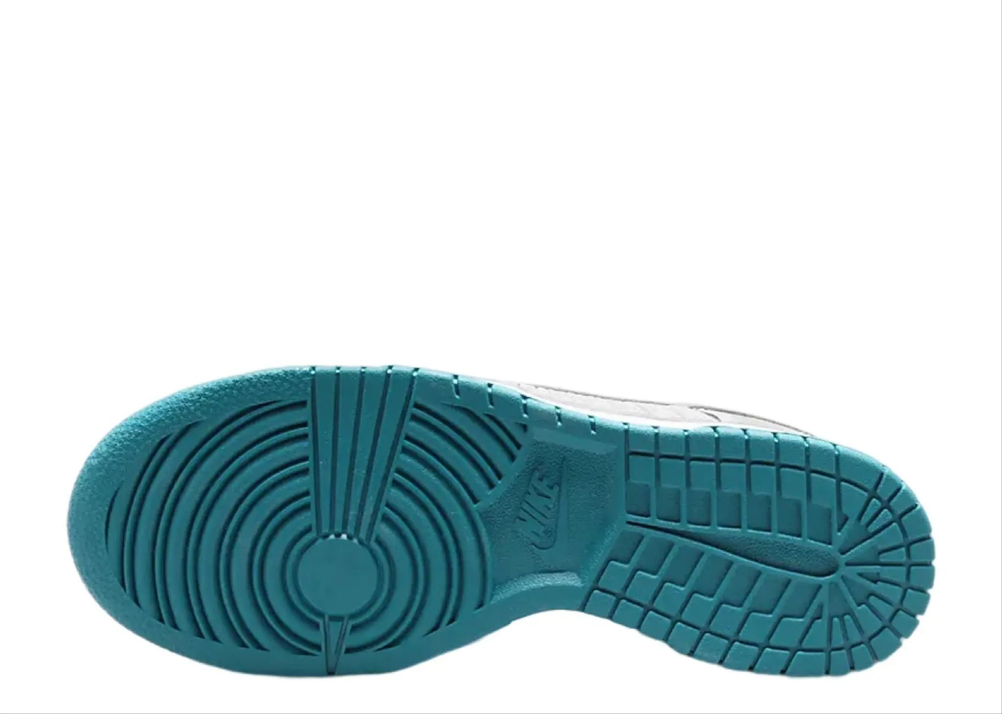 Nike Dunk Low SE Vemero Grey Fog Particle Grey (Women's) - photo 4