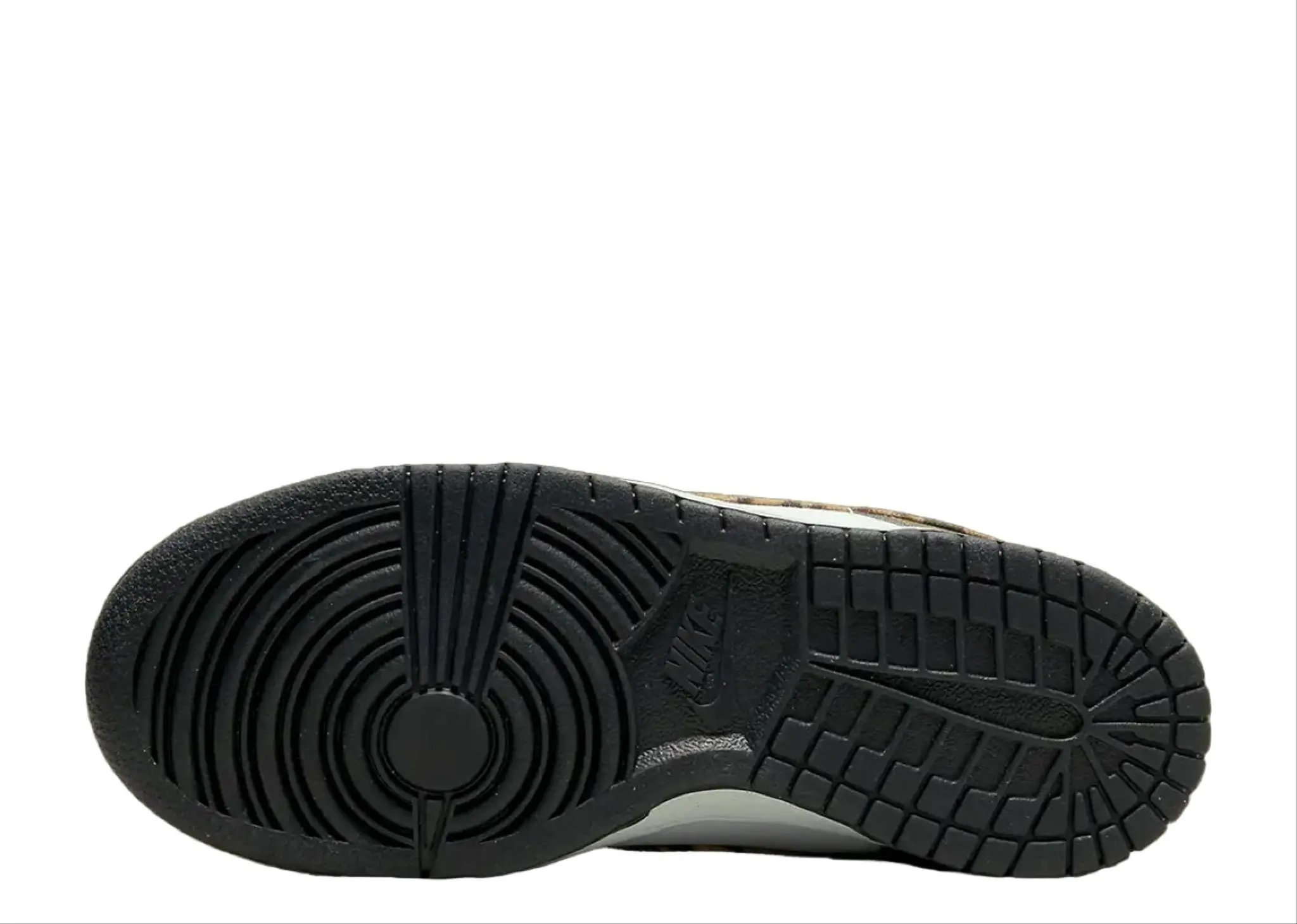 Nike Dunk Low Olive Leopard (Grade School) - photo 4