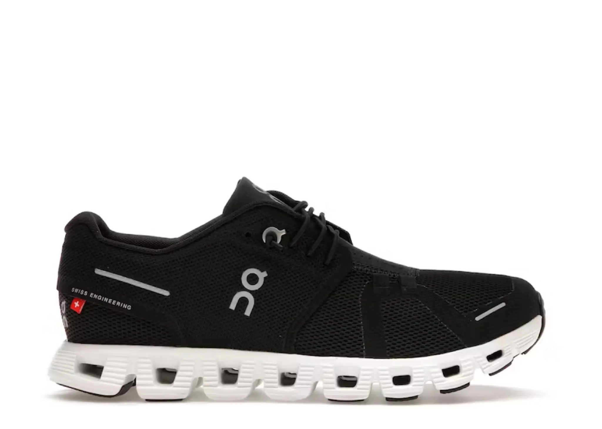 On Running Cloud 5 Black White (Women's)