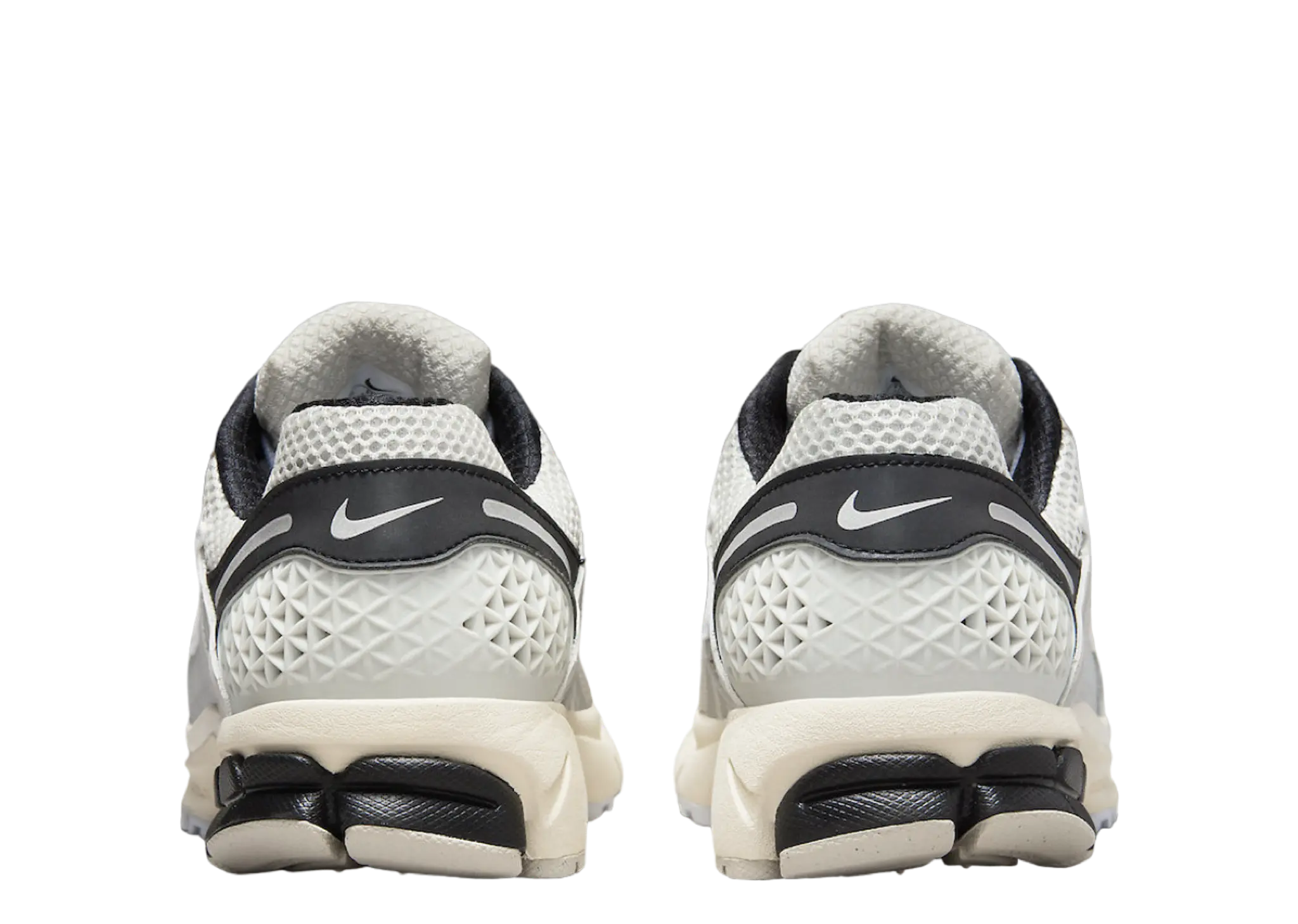 Nike Vomero 5 Supersonic - photo 3