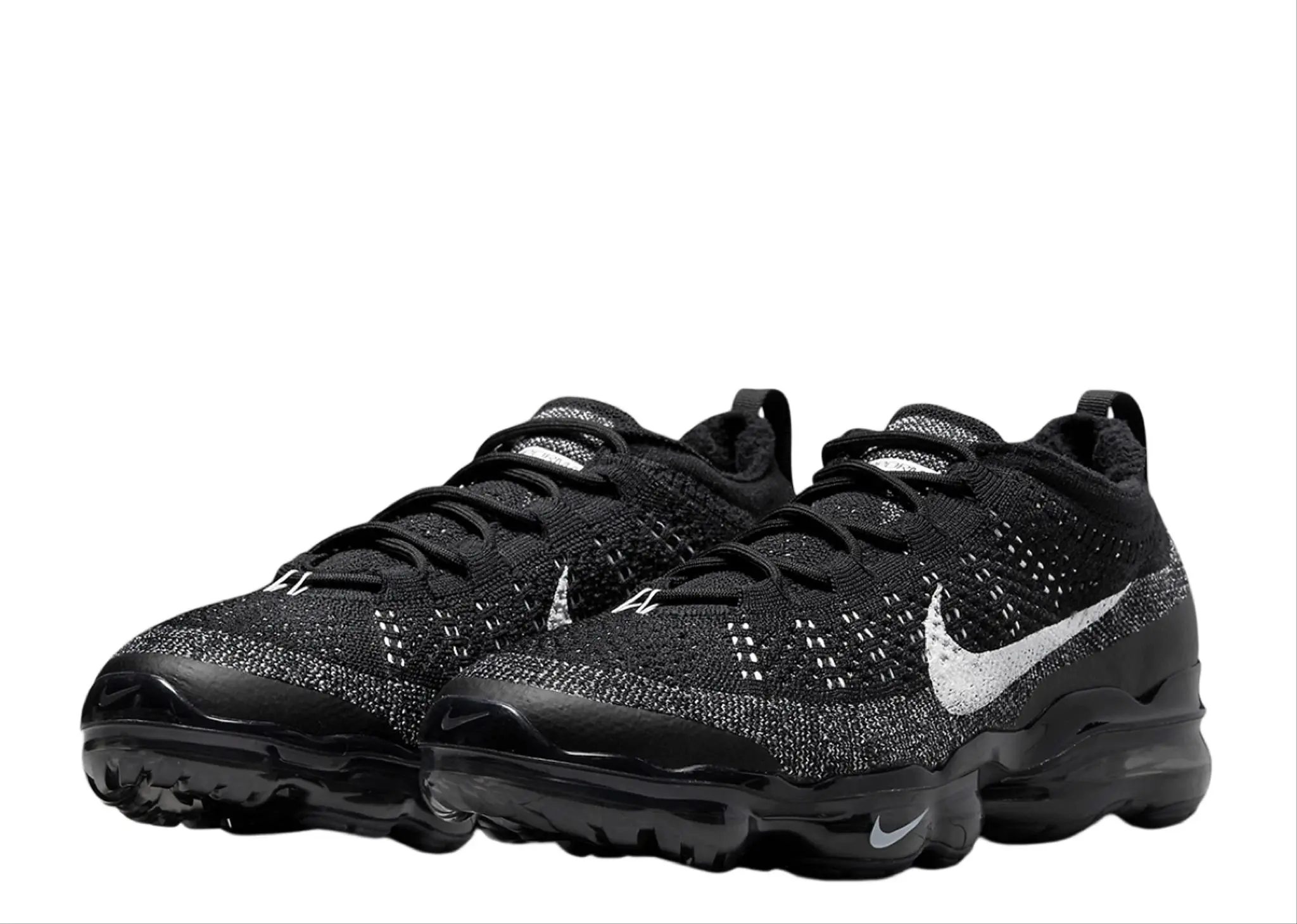 Nike Air VaporMax Flyknit Oreo (2023) - photo 2