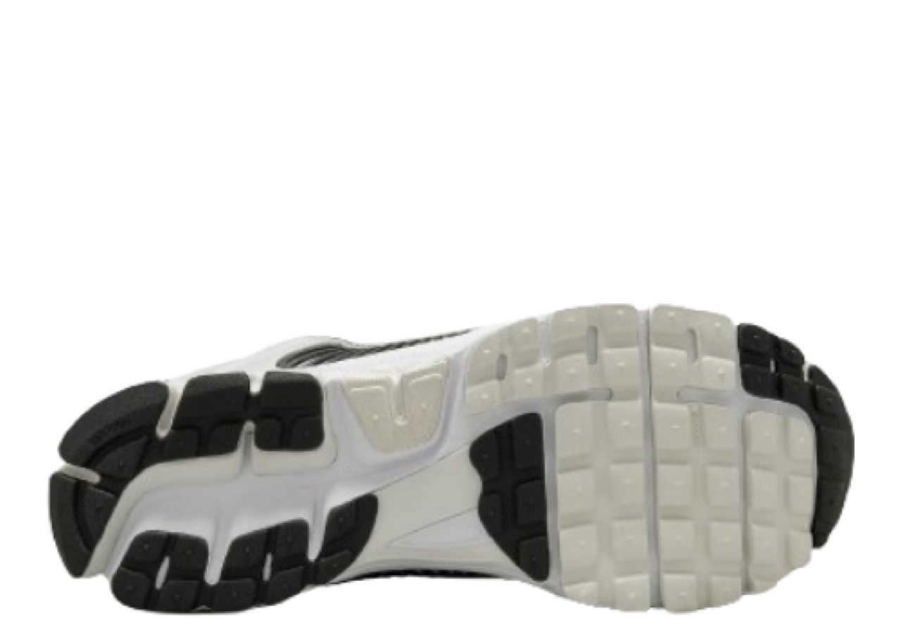 Nike Zoom Vomero 5 White Black - photo 4