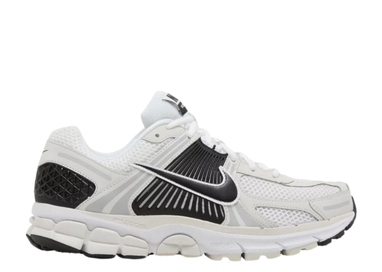 Nike Zoom Vomero 5 White Black
