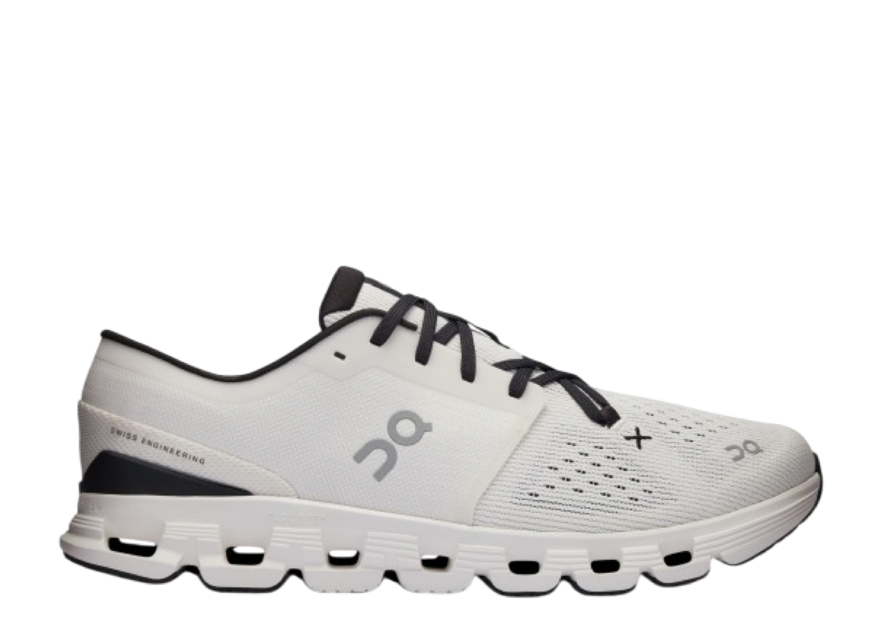 ON Running Cloud X4 Ivory Black
