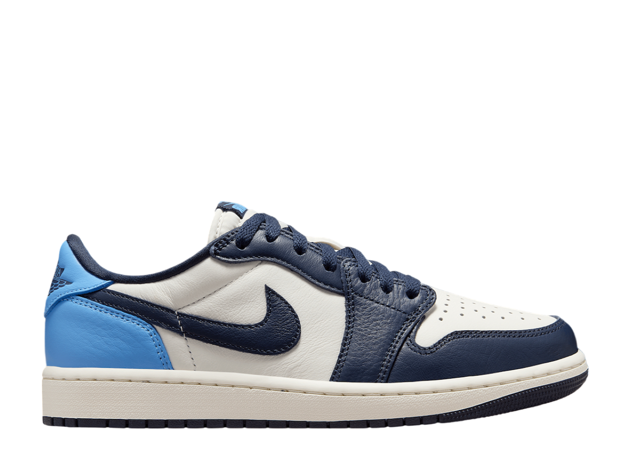 Air Jordan 1 Low OG Obsidian UNC