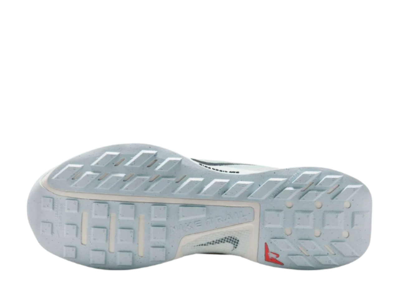 Nike Juniper Trail 3 Summit White Pure Platinum Magic Ember - photo 4
