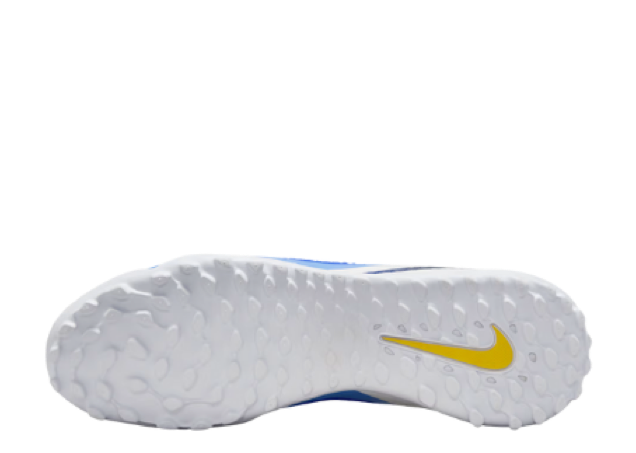Nike Phantom 6 Low Academy TF Fear Nothing Pack - photo 4