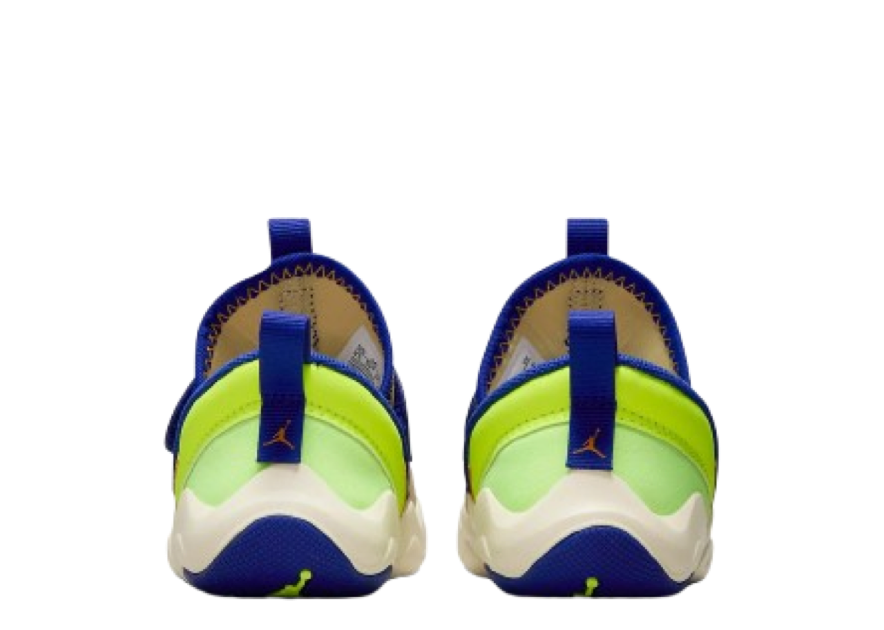 Air Jordan 23/7 SETeam Gold Radiant Blue Volt Vivid Orange (Toddler) - photo 3