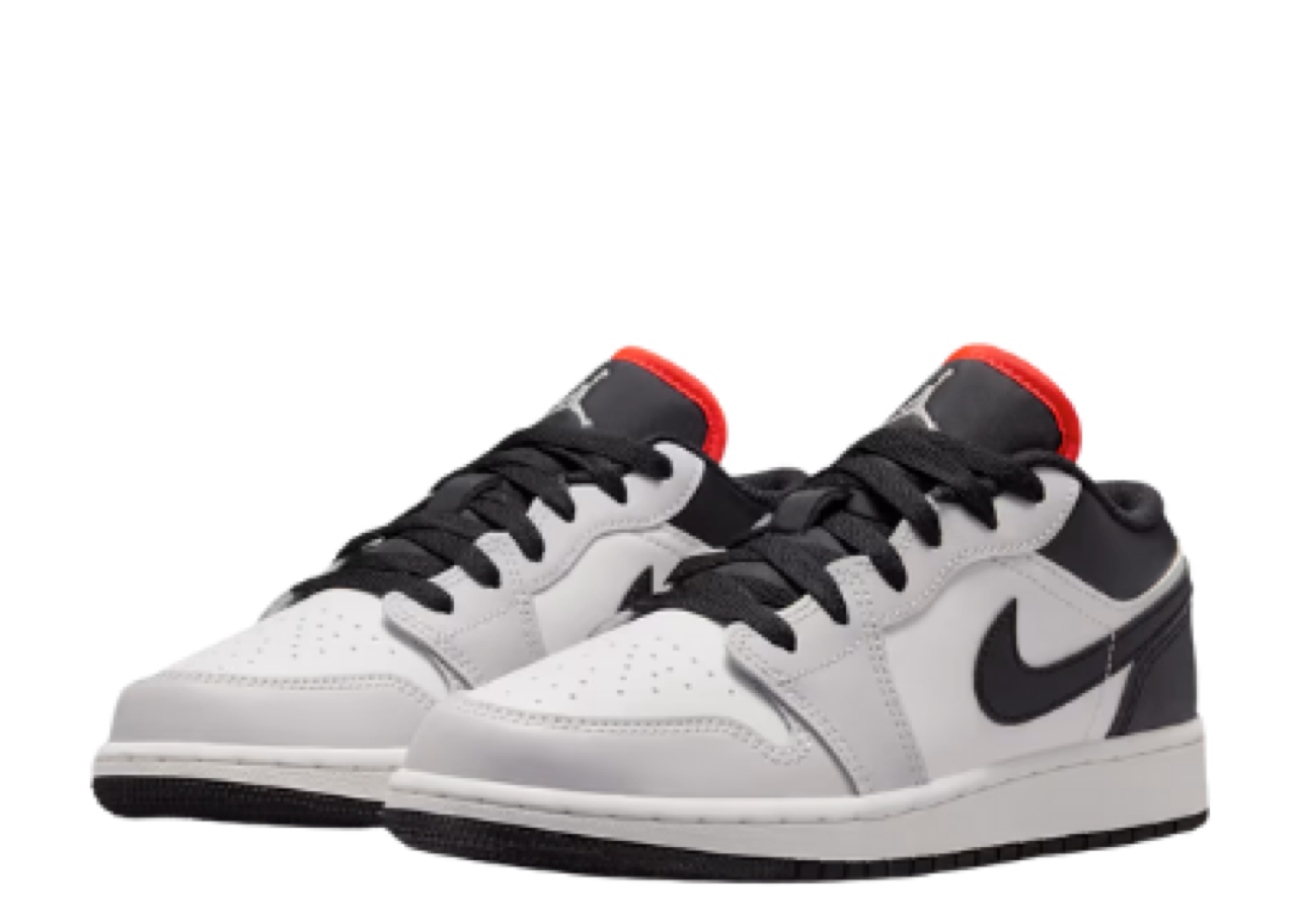 Air Jordan 1 Low Black Summit White Infrared (Grade School) - photo 2
