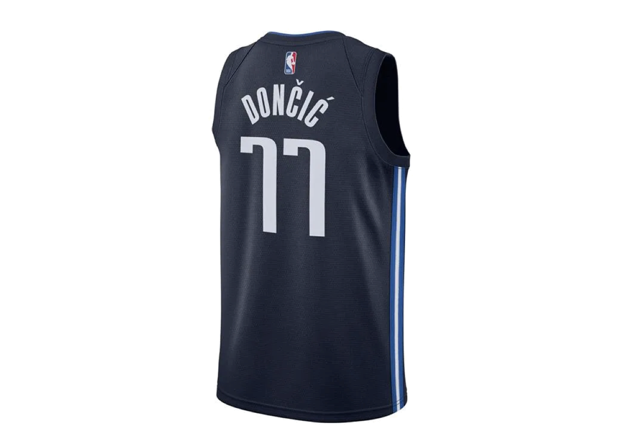 Nike Dallas Mavericks Swingman Jersey Luka Dončić Statement Edition 2020 - photo 2