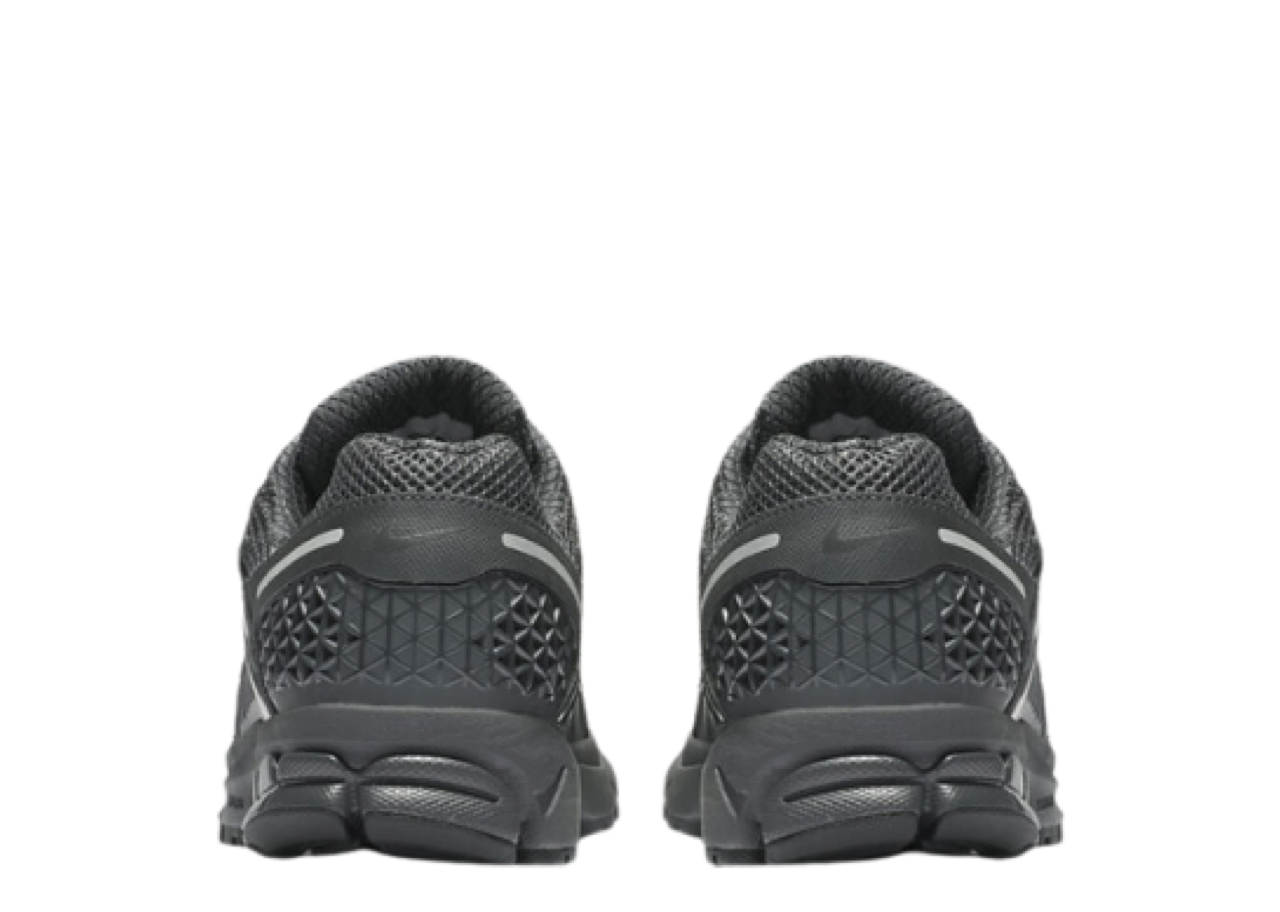 Nike Zoom Vomero 5 SP Anthracite - photo 3