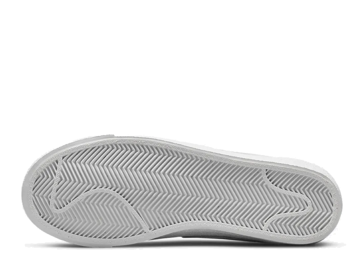 Nike Blazer Low '77 White Clear (Grade School) - photo 4