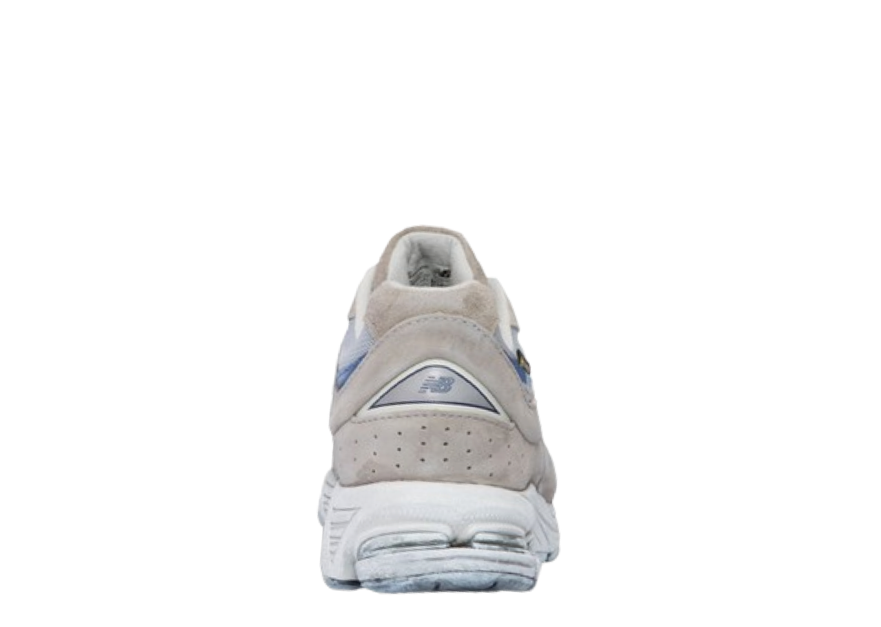 New Balance 2002R Gore-Tex Light Grey - photo 3