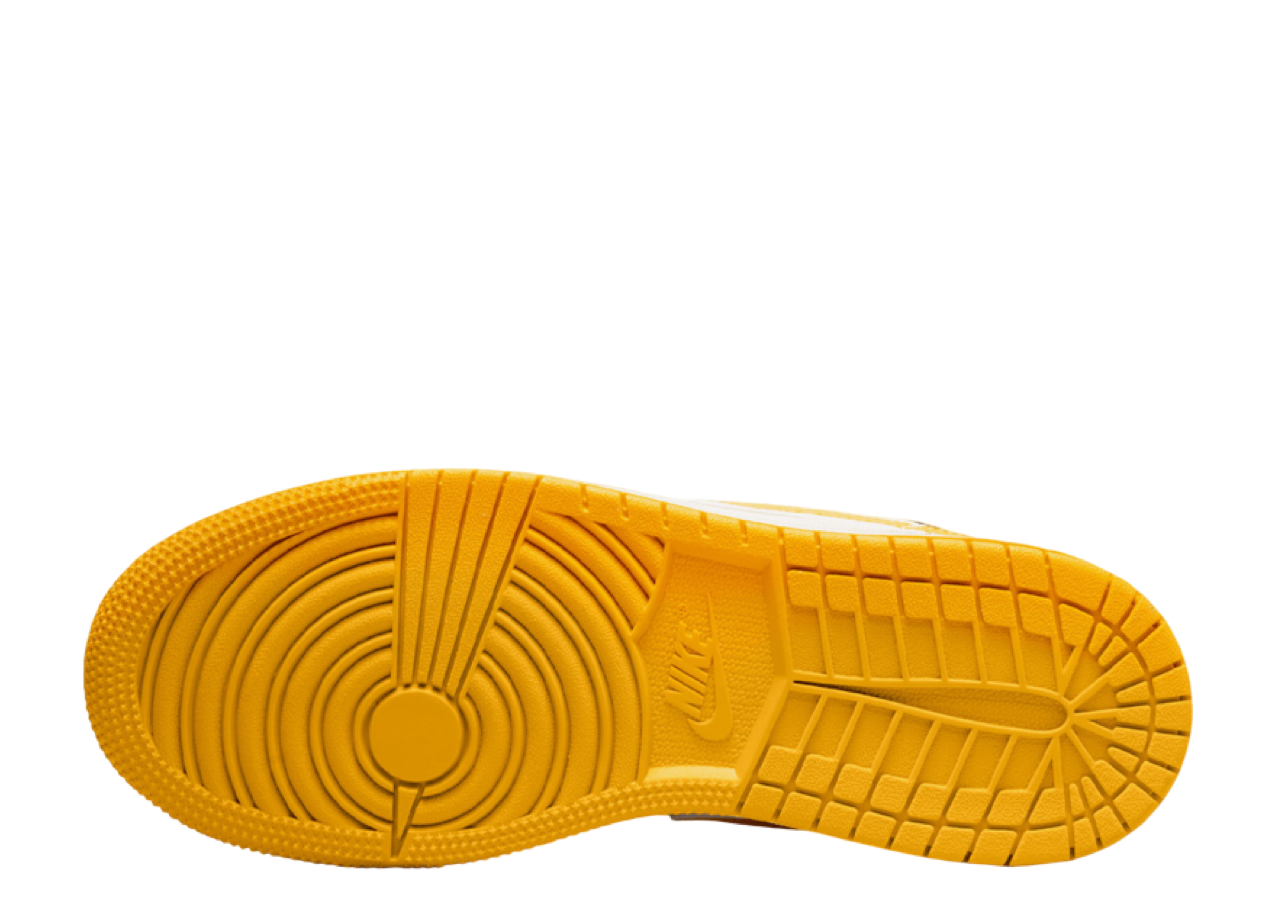 Air Jordan 1 Low Taxi (Grade School) - photo 4