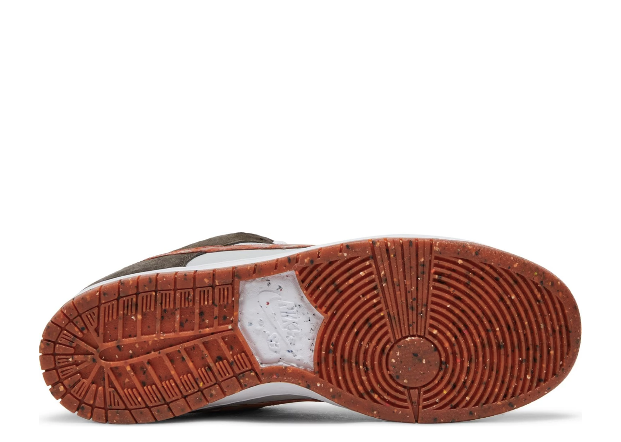 Nike SB Dunk Low Crushed D.C. - photo 4