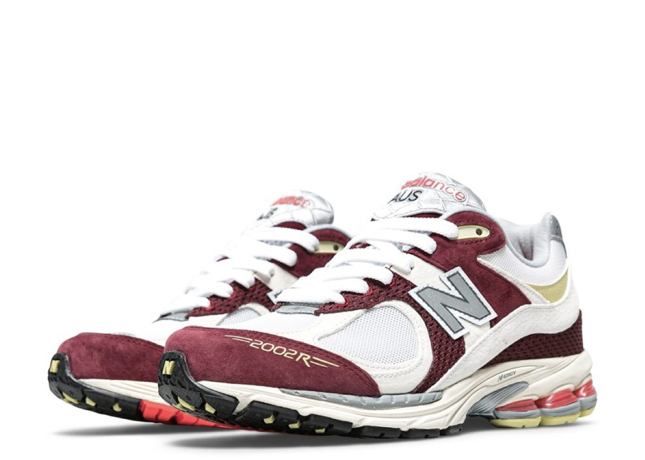 New Balance 2002R Up There Backyard Legends II - photo 2