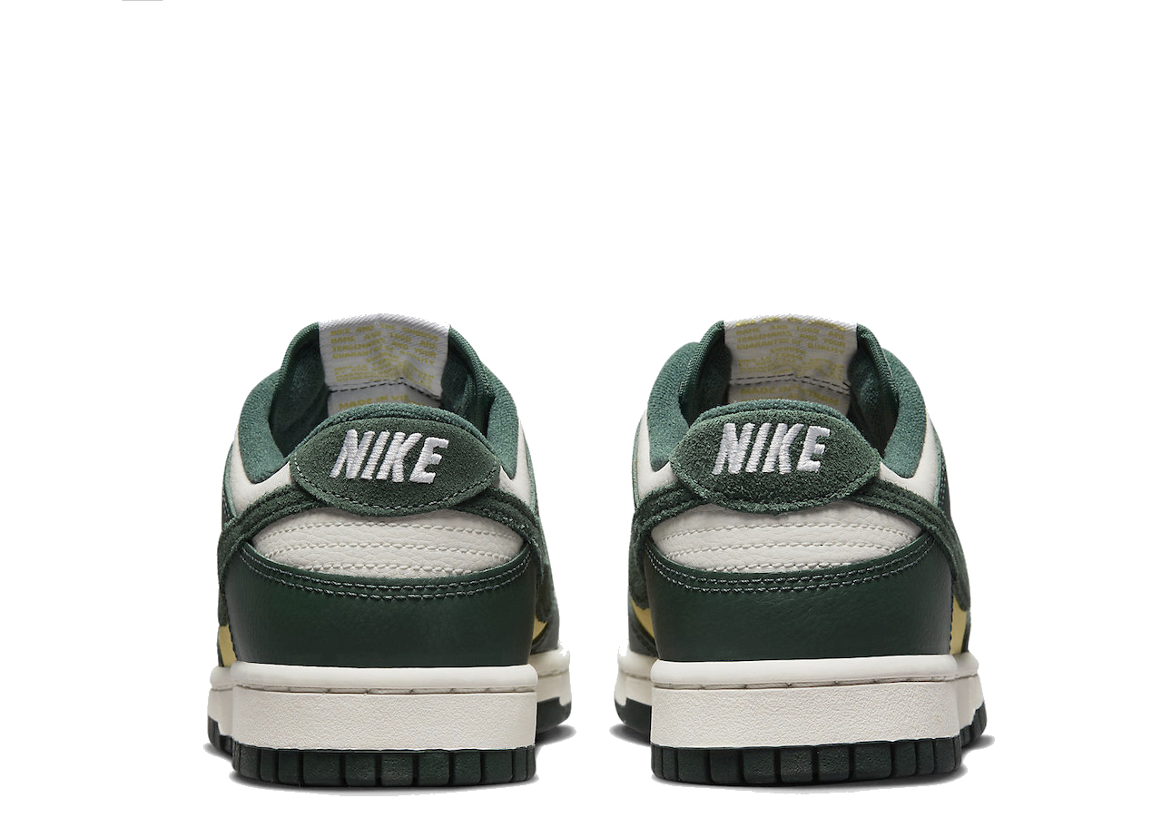 Nike Dunk Low SE Noble Green (Women's) - photo 3