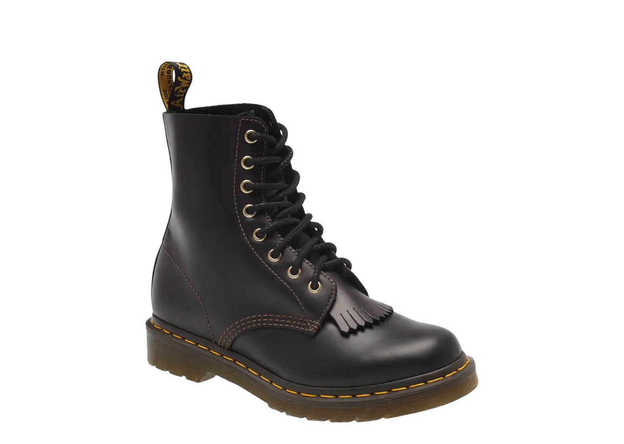 Dr Martens 1460 Pascal Black Abruzzo (Women's)
