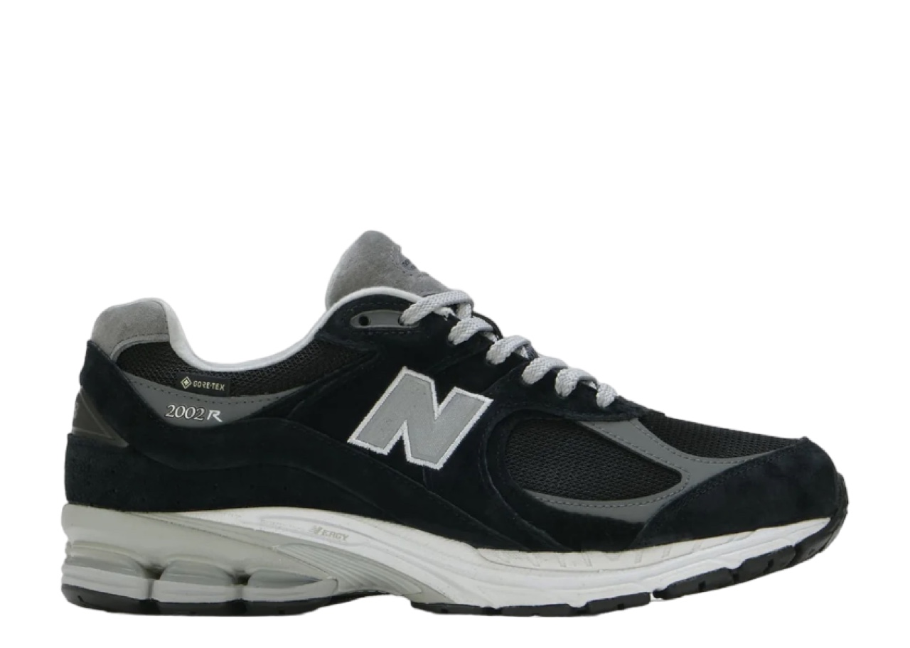 New Balance 2002R Gore-Tex Black Castlerock
