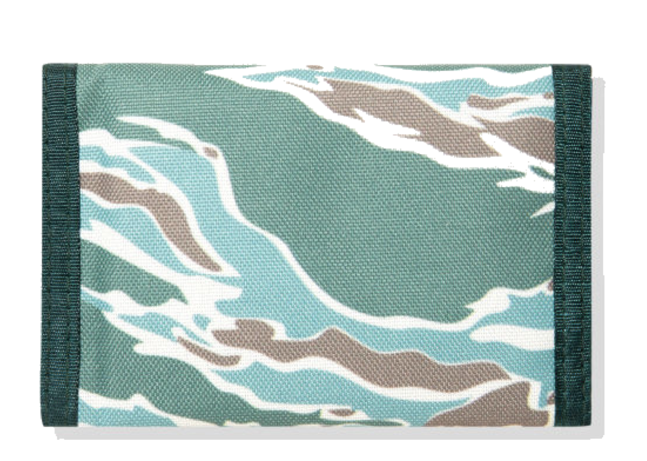 Undefeated Trifold Logo Print Wallet Green - photo 2