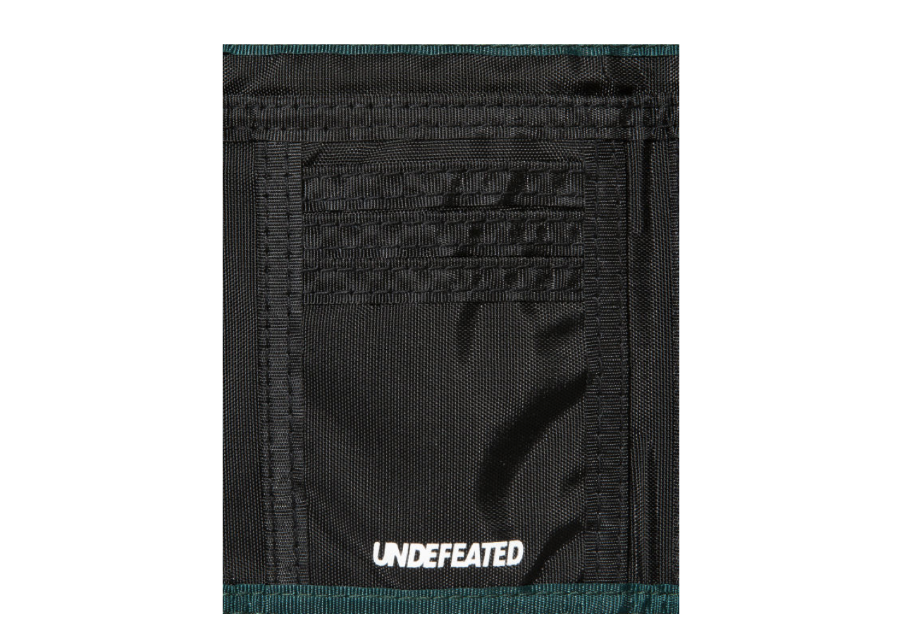 Undefeated Trifold Logo Print Wallet Green - photo 3