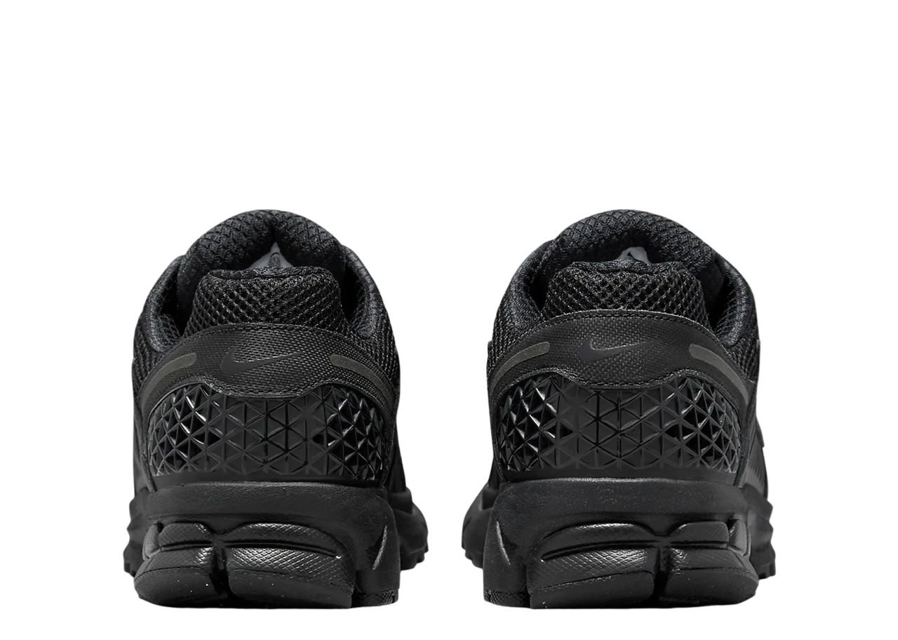 Nike Zoom Vomero 5 Triple Black - photo 3