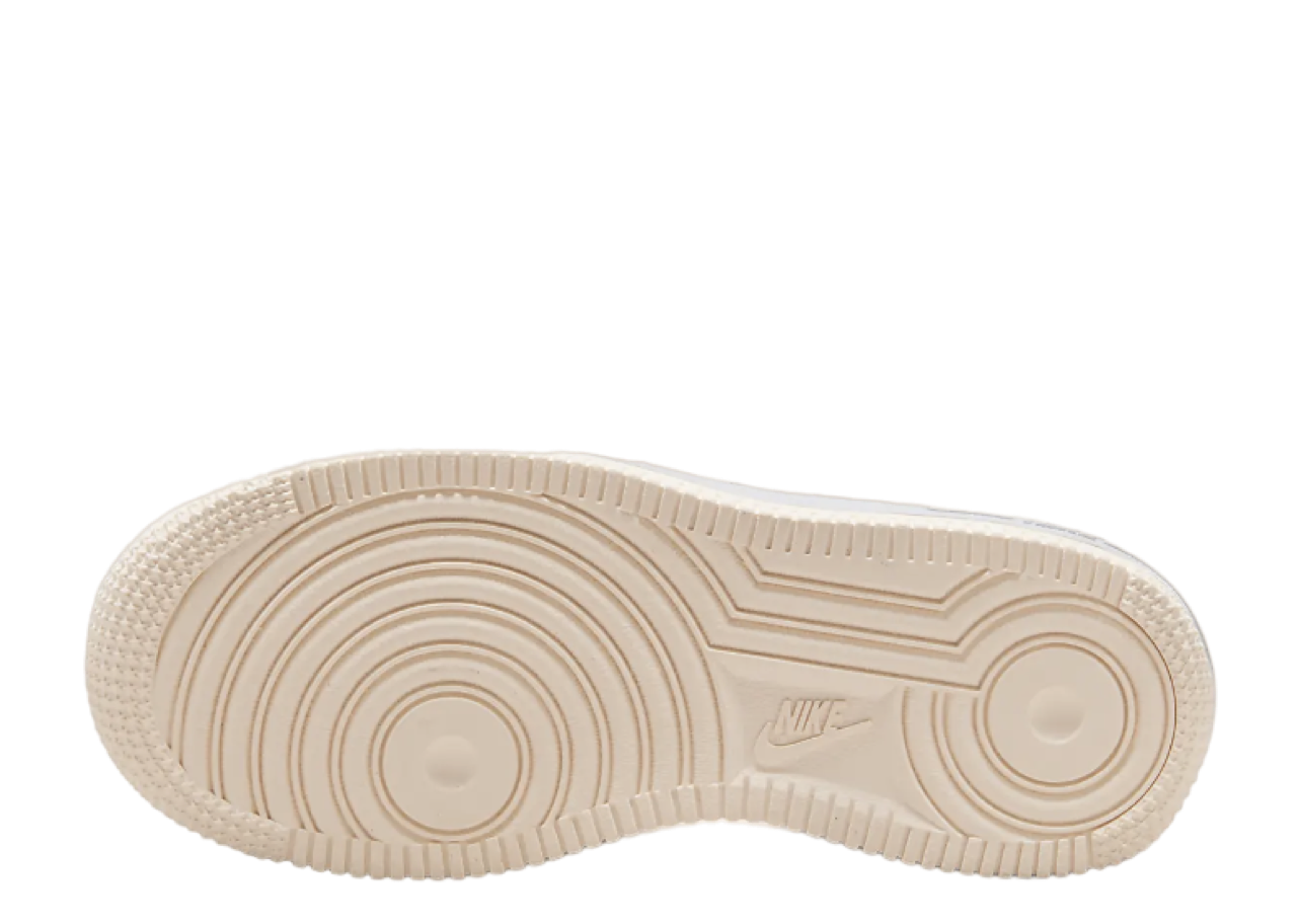 Nike Air Force 1 Low Emerald Rise Guava Ice (Pre-School) - photo 4