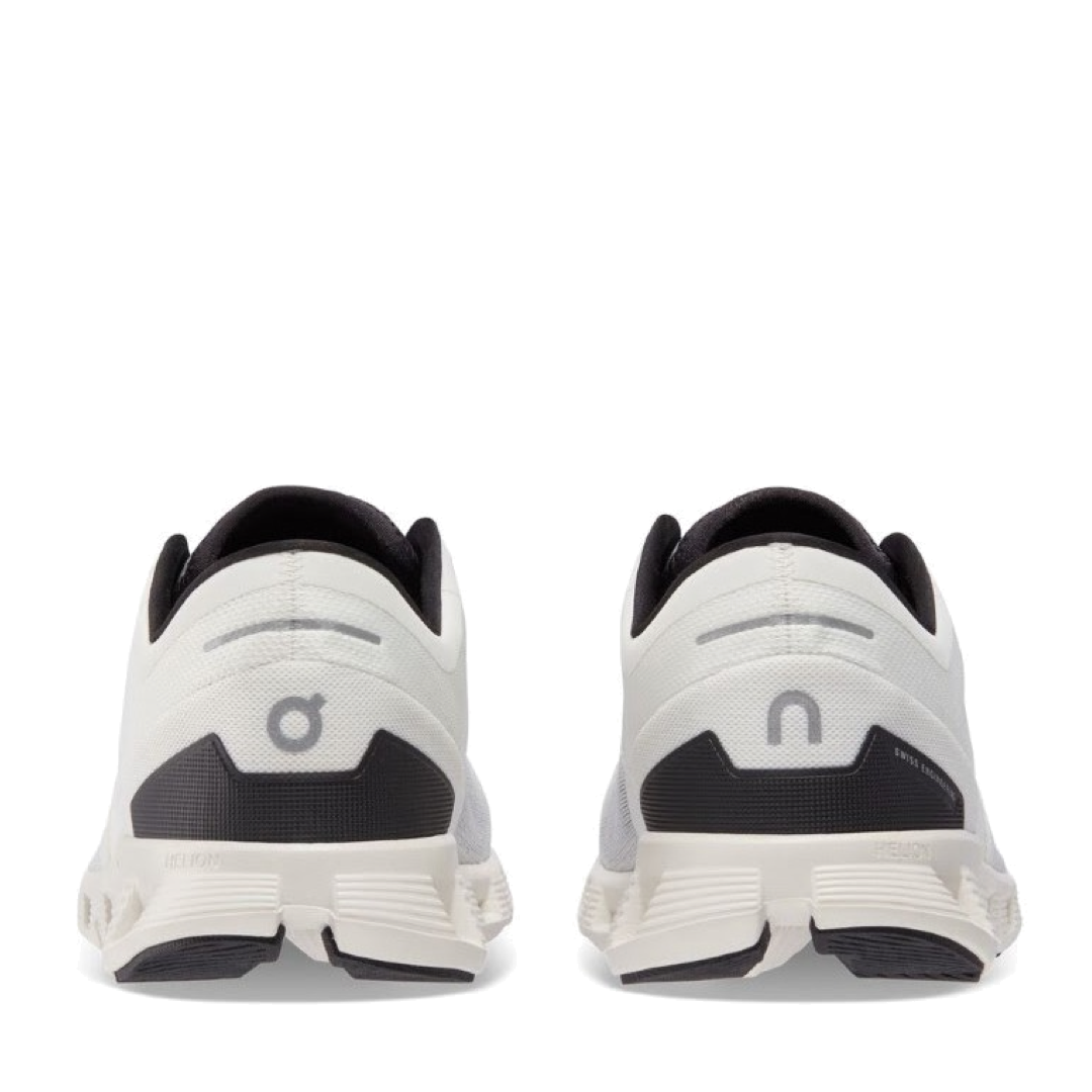 On Running Cloud X 3 Ivory Black - photo 4
