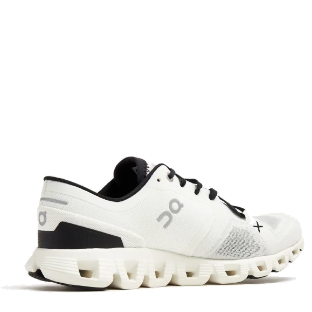On Running Cloud X 3 Ivory Black - photo 3