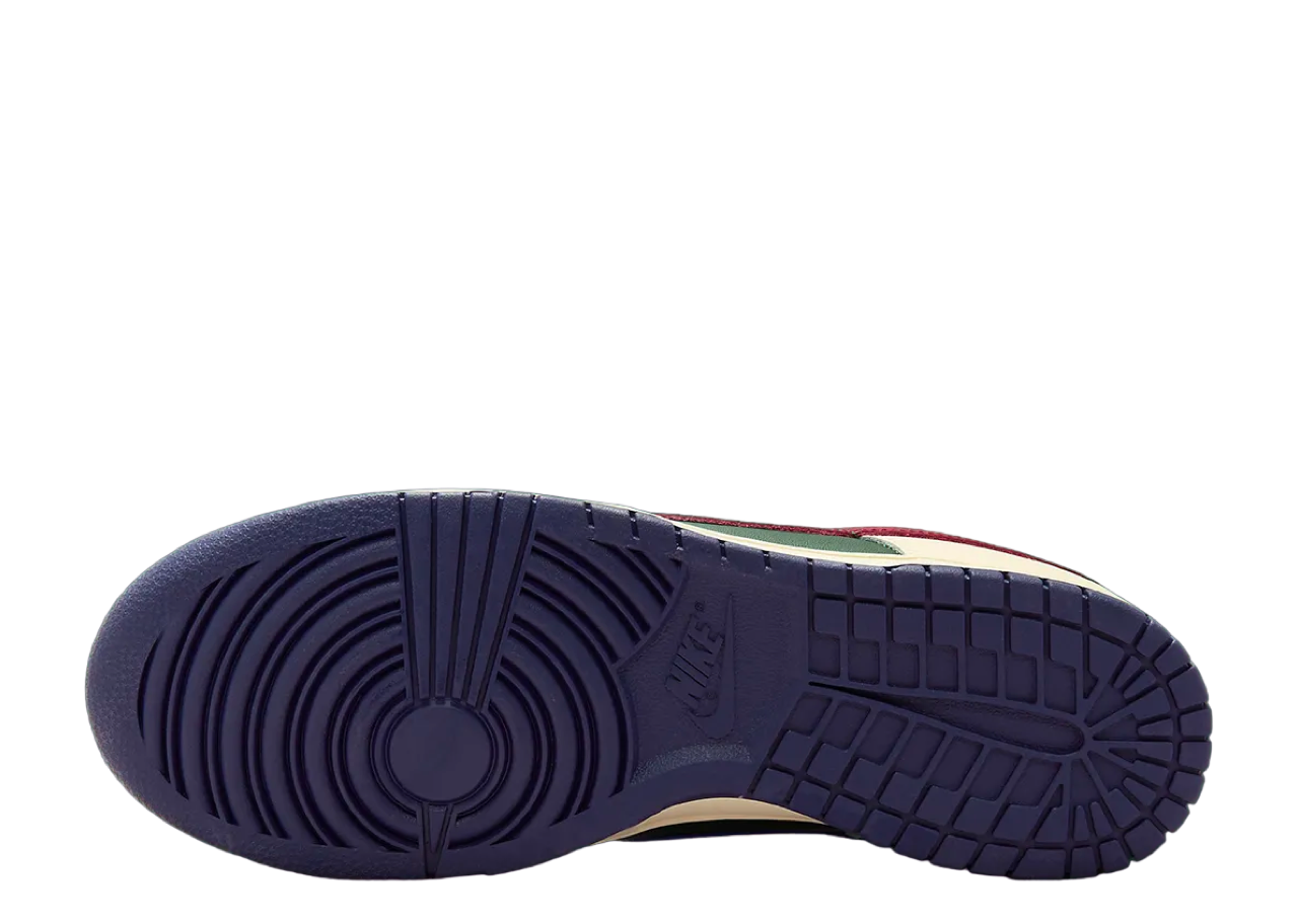 Nike Dunk Low Retro From Nike To You Fir Green - photo 4