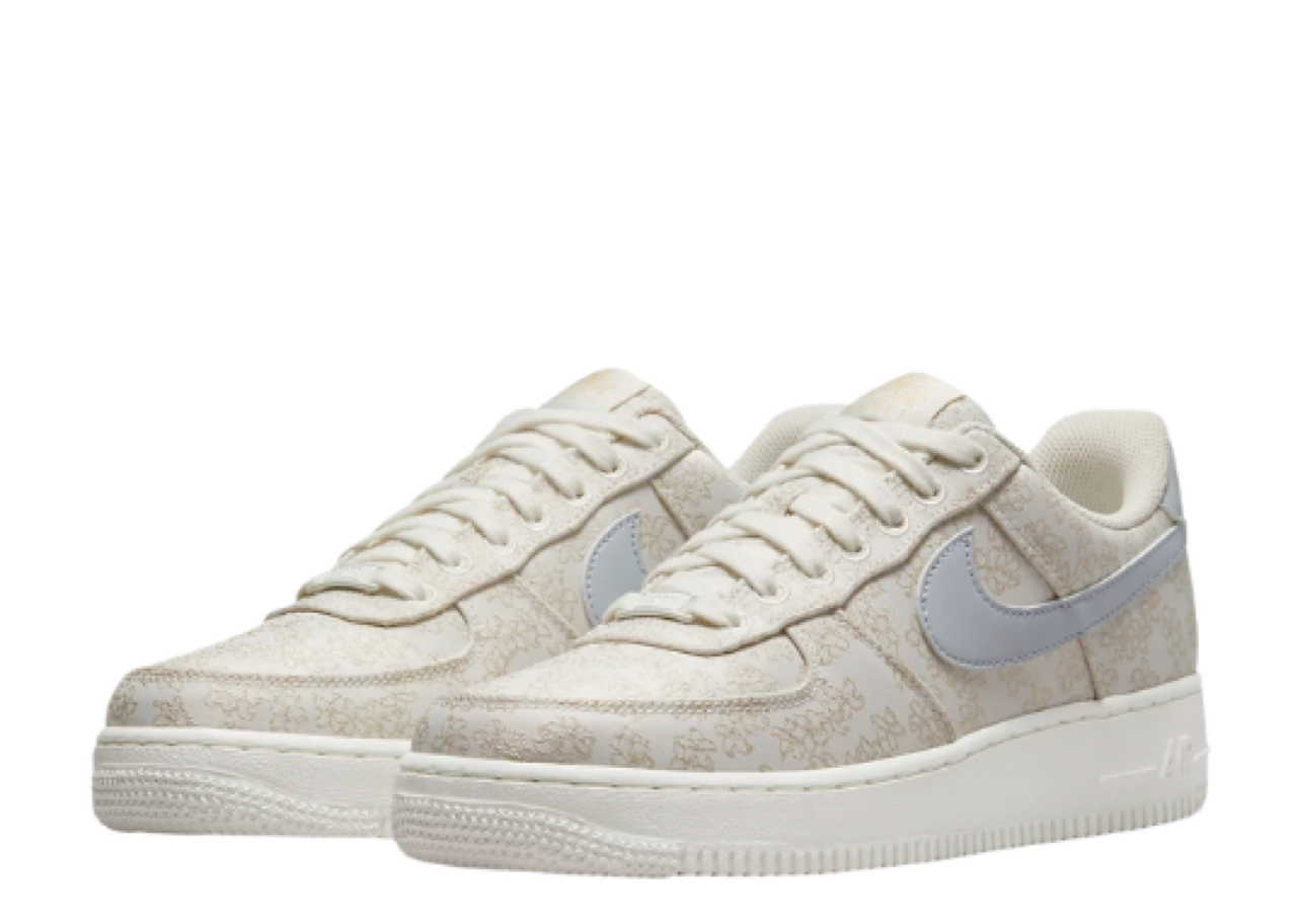 Nike Air Force 1 Low '07 SE Jacquard Floral Embroidery (Women's) - photo 2