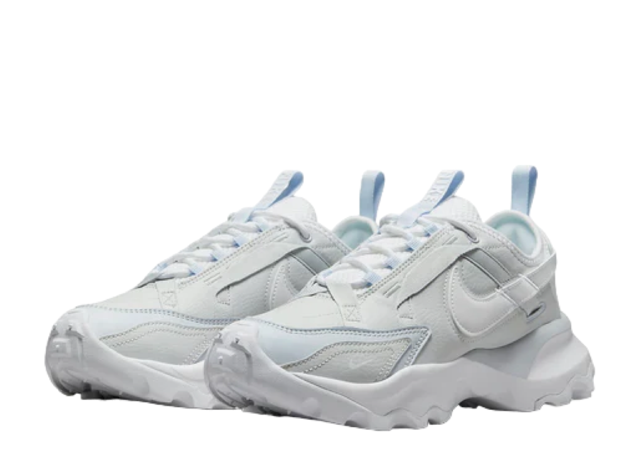 Nike TC 7900 Premium 2 Photon Dust (Women's) - photo 2