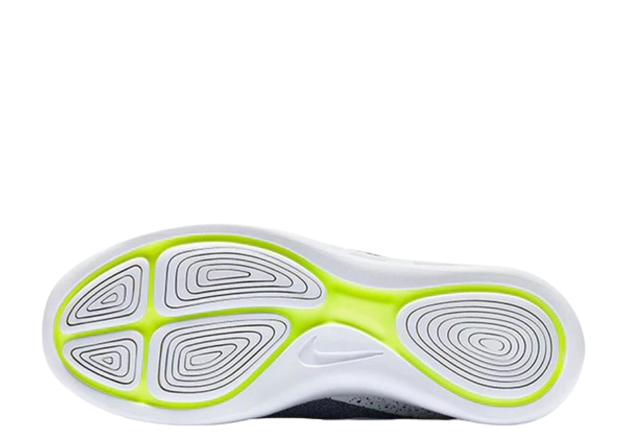Nike Wmns Lunarcharge Essential 'White Black' - photo 4