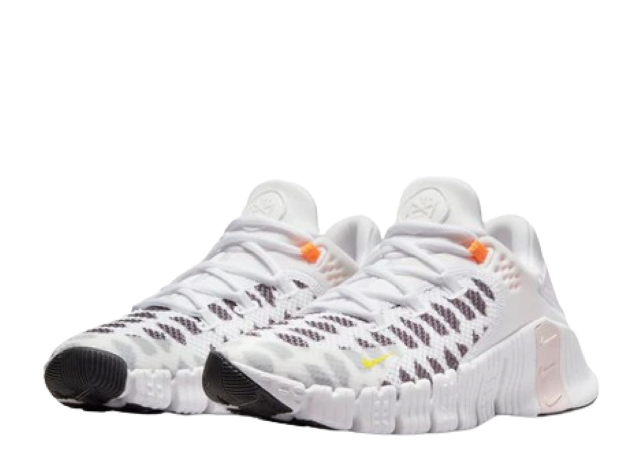 Nike Wmns Metcon 4 'Printed White Black' - photo 2