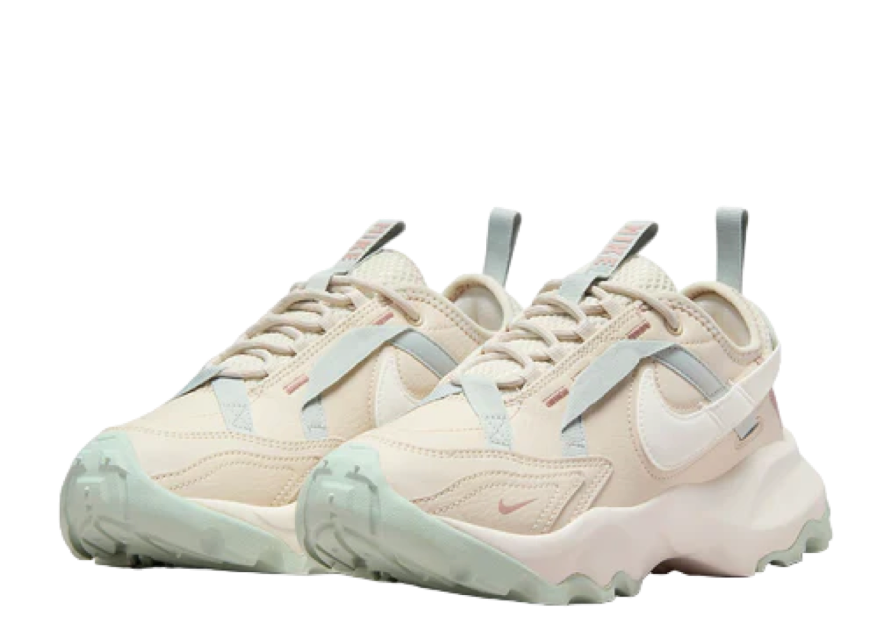Nike TC 7900 Light Orewood Taupe (Women's) - photo 2