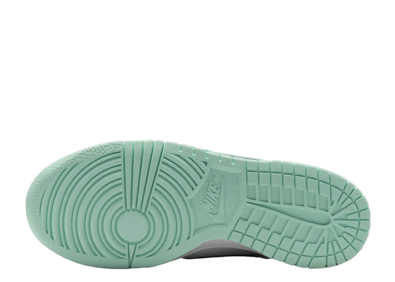 Nike Dunk Low mint Foam (Grade School) - photo 4
